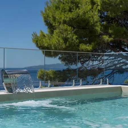 Дом отдыха Seaside Family Friendly House With A Swimming Pool Dingac - Borak, Peljesac - 24604