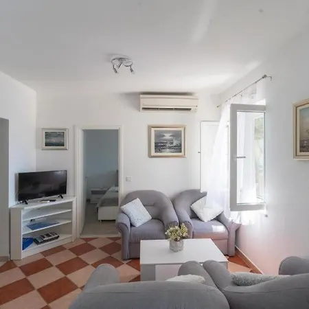 Seaside Family Friendly House With A Swimming Pool Dingac - Borak, Peljesac - 24604 펜션 Potomje